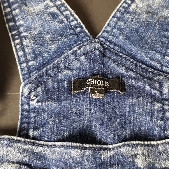 Chiqle Junior's Distressed Acid Wash Denim Overalls Large - Picture 11 of 13